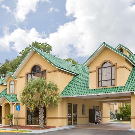 Howard Johnson By Wyndham Dothan Exterior foto